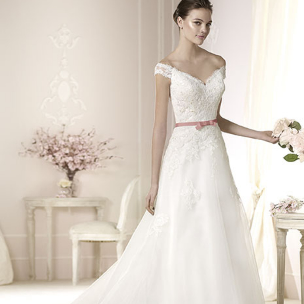 White One by Pronovias Wedding Dress Danica